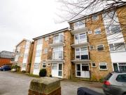 2 Bedrooms Flat for rent in Mill Road, Eastbourne BN21