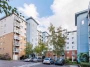 2 Bedrooms Flat for rent in Mill Street, Slough SL2