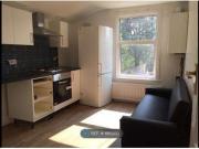 2 Bedrooms Flat for rent in Milton Avenue, London E6