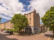 2 Bedrooms Flat for rent in Montgomery Street, Leith,...