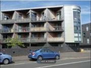 2 Bedrooms Flat for rent in Moore Street, Glasgow G40