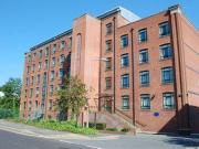 2 Bedrooms Flat for rent in Mossley Road, Ashton Under...
