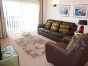 2 Bedrooms Flat for rent in Mountbatten Close, Ashton On...
