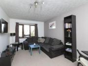 2 Bedrooms Flat for rent in Murieston Lane, Edinburgh EH11