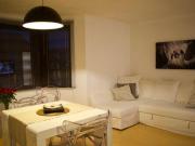 2 Bedrooms Flat for rent in New Orchardfield, Edinburgh EH6