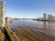 2 Bedrooms Flat for rent in New Providence Wharf, 1...