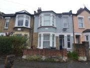 2 Bedrooms Flat for rent in Newport Road, Leyton E10