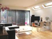 2 Bedrooms Flat for rent in Norfolk House Road,...
