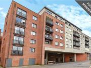 2 Bedrooms Flat for rent in North Court, Upper Charles...