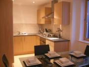 2 Bedrooms Flat for rent in Northern Angel, Dyche...