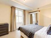 2 Bedrooms Flat for rent in Nottingham Pl, Marylebone,...