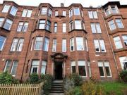 2 Bedrooms Flat for rent in Novar Drive, Dowanhill,...