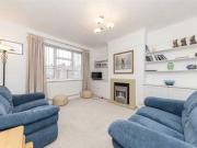 2 Bedrooms Flat for rent in Oak Avenue, London N10