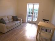 2 Bedrooms Flat for rent in Oakhill Road, East Putney,...
