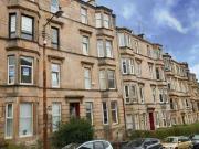 2 Bedrooms Flat for rent in Oban Drive, North...