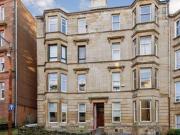 2 Bedrooms Flat for rent in Oban Drive, North...
