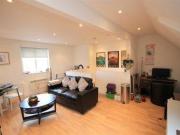 2 Bedrooms Flat for rent in Old Kent Road, London SE15