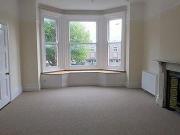 2 Bedrooms Flat for rent in Old Orchard Road, Eastbourne...