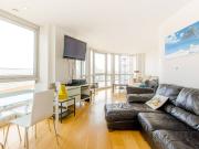 2 Bedrooms Flat for Rent in Ontario Tower | Foxtons
