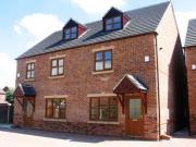 2 Bedrooms Flat for rent in Paddock Way, Hatfield,...