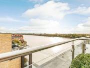 2 Bedrooms Flat for rent in Palace Wharf Apartments,...