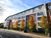 2 Bedrooms Flat for rent in Park Lane, Croydon CR0