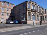 2 Bedrooms Flat for rent in Park Street, Falkirk Town,...