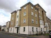 2 Bedrooms Flat for rent in Pioneer Court, Overcliffe,...