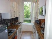 2 Bedrooms Flat for rent in Pitt Street, Edinburgh EH6