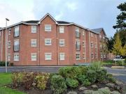 2 Bedrooms Flat for rent in Planewood Gardens, Lowton,...