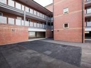 2 Bedrooms Flat for rent in Pontefract Road, Lundwood,...