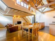 2 Bedrooms Flat for Rent in Port East Apartments, E14 |...