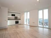 2 Bedrooms Flat for rent in Pressing Lane, Hayes UB3