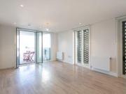 2 Bedrooms Flat for rent in Pressing Lane, Hayes UB3