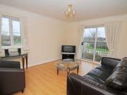 2 Bedrooms Flat for rent in Pullman Court, Central...
