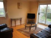 2 Bedrooms Flat for rent in Pullman Court, Central...