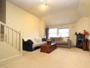 2 Bedrooms Flat for rent in Queens Avenue, London N10
