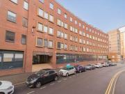 2 Bedrooms Flat for rent in Queens House, 105 Queen...