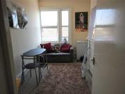 2 Bedrooms Flat for rent in Queens Park Road, Brighton BN2
