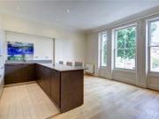 2 Bedrooms Flat for rent in Randolph Avenue, Little...