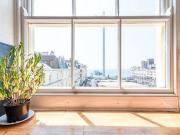 2 Bedrooms Flat for rent in Regency Square, Brighton BN1