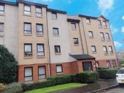 2 Bedrooms Flat for rent in Restalrig Drive, Edinburgh EH7