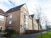 2 Bedrooms Flat for rent in Richards Field, Chineham,...
