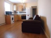 2 Bedrooms Flat for rent in Richmond Crescent, Cardiff,...