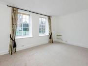 2 Bedrooms Flat for rent in Richmond Hill Court,...