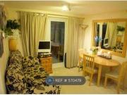 2 Bedrooms Flat for rent in Rippington Drive, Marston,...