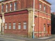2 Bedrooms Flat for rent in Ripponden Road, Oldham OL4