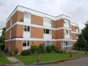2 Bedrooms Flat for rent in Riverbank, Laleham Road,...