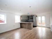2 Bedrooms Flat for rent in Robin Street, Preston,...