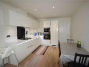 2 Bedrooms Flat for rent in Romana Court, 5 Radcliffe...